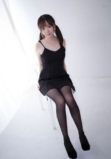 欧美性感男女头像黑白_超清日韩电影在线