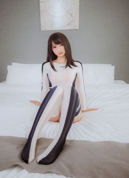 欧美性感女图片_4K免费高清观看
