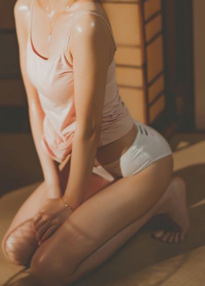 人妻在线播放一区二区_720迅雷电影在线